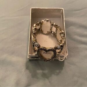 Heart, Oval & Beads Photo Bracelet – Silvertone, Stretchy